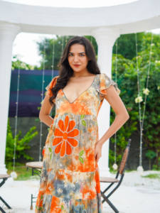 Robe midi bohème blanc-vert ombré à manches bouffantes, brodée, imprimée numériquement, tenue d'été fluide pour les vacances - Product Image 4