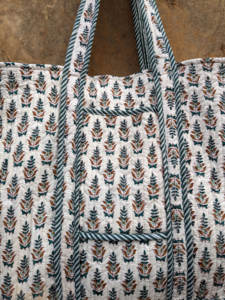 Sac imprimé bloc fait à la main en coton indien imprimé sac à bandoulière matelassé sac fourre-tout imprimé bloc fait à la main pour femmes - Product Image 2