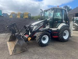 Chargeuse compacte sur pneus Hidromek Hitachi HMK 520LC-4 HD, chargeuse frontale, moteur diesel, pompe hydraulique Huade, haute capacité de charge - Product Image 5