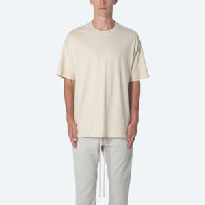 Camisetas de algodón 100% de ajuste relajado de alta calidad para hombres, colores personalizados e impresión de logotipos, compatible con OEM, Exportación de moda - Product Image 1