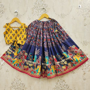 Lehenga Choli para Niñas, Ropa Étnica, Largo hasta el Suelo, Sin Arrugas, Secado Rápido, Elástico, Materiales Reciclados, Poliéster, Listo para Usar - Product Image 1