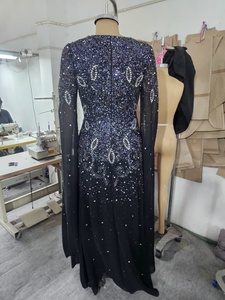 Robe de bal de soirée de luxe manches longues de haute qualité broderie de paillettes perlées motif floral forme de corps longue antistatique - Product Image 2