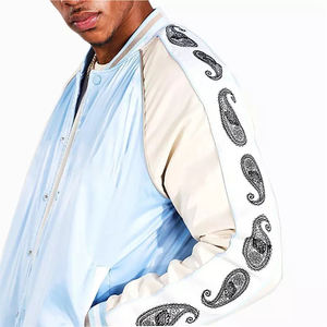 Chaqueta Bomber Versity de satén Chaqueta acolchada Varsity de satén de seda con bordado personalizado Chaqueta de béisbol Pakistán - Product Image 3