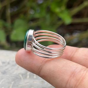 Bague empilable en argent sterling 925 avec malachite, pierre de naissance, personnalisée, chrétienne, écologique, faite à la main, bijoux fins, cadeau pour femme - Product Image 4