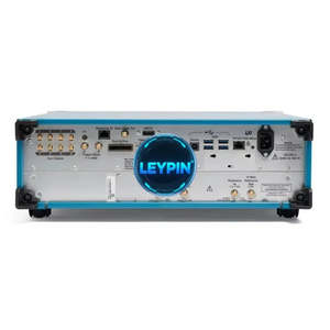 Générateur de formes d'onde arbitraires Tektronix AWG70000B 50 GS/s avec résolution verticale 10 bits, personnalisable OEM - Product Image 3