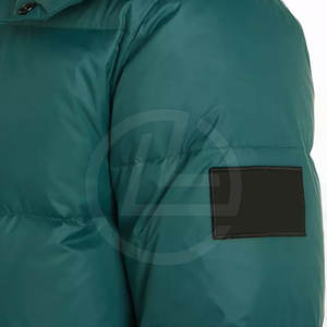 Doudoune isolée élégante pour hommes avec finition élégante Col montant Poignets élastiques Poches avant-Style High Street - Product Image 3