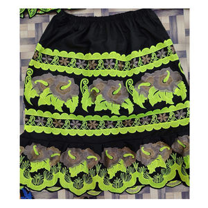 Faldas Hawaiano con estampado de algodón de alta calidad para mujer Nuevo estilo Ropa hawaiana Bordado Fabricado Precios de Pakistán Faldas hawaianas - Product Image 2