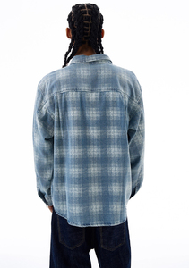 Veste en jean décontractée vintage pour homme personnalisable, design à carreaux délavé, lavable, décoration à boutons, pour couples - Product Image 2