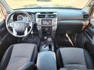 Utilisez 2016 À-yo-ta 4 _ Runner SR5 4WD - Product Image 6