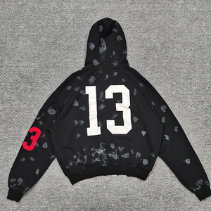 Sudadera con Capucha Personalizada Estilo Urbano, 100% Algodón, Corte Regular, Bordado con Pedrería, Estilo Invernal para Hombre - Product Image 1