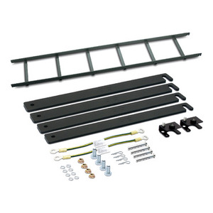 Kit di Gestione Cavi SCHNEIDER ELECTRIC AR8165ABLK APC NetShelter, Scala Portacavi Nera 305 X con Cavo di Attacco per Scala - Product Image 1