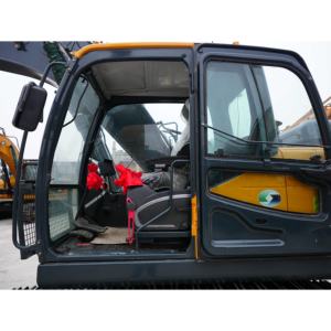 Excavatrice sur chenilles Hyundai 220-9s d'occasion à vendre, poids opérationnel de 35 tonnes, bonnes performances, prix avantageux, attache de godet, 1 unité - Product Image 5