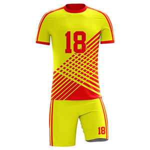 Tissu de performance haute visibilité évacuant l'humidité Uniforme de football Compression Athlétique Personnalisé france, maillots de football - Product Image 1