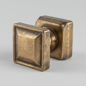 Pomo de Puerta de Primera Calidad con Diseño Europeo, Anticorrosión, Agarre Suave y Brillo Elegante para Uso en Hoteles y Centros Comerciales - Product Image 3