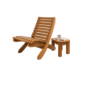 Chaise longue en teck massif avec dossier à lattes et table d'appoint assortie pour patio, jardin, hôtel, mobilier de resort - Product Image 1