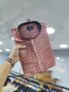 La <span class=keywords><strong>nuova</strong></span> <span class=keywords><strong>collezione</strong></span> KURTA è arrivata con un modello solido e stampa digitale con un LOOK tradizionale in morbida seta pura - Product Image 5