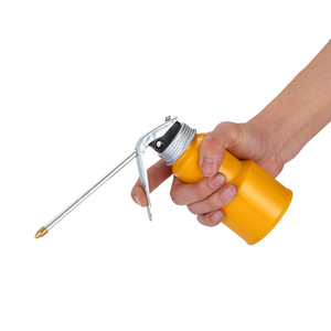 CLAUTOOL ad alta pressione lubrificante pentola pistola manuale a spinta manuale 300ml 400ml pistola olio può spruzzare pistola pompa oliatore 500ml - Product Image 2