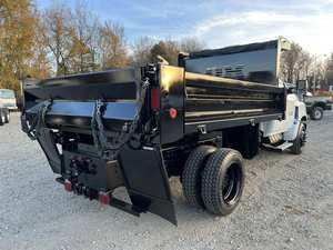 Buena Oferta, Camión Volquete Silveradooos 6500HD 2022 USADO EN BUEN ESTADO, Duramax, Automático de 6 Velocidades, Entrega a Domicilio en Todo el Mundo - Product Image 5