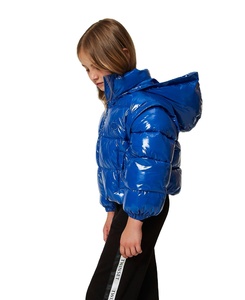 Chaqueta Acolchada Formal Negra de Alta Calidad con Logotipo Personalizado OEM, Chaqueta Impermeable y Cortavientos para Hombre y Mujer, para Mantener el Calor en Invierno - Product Image 1