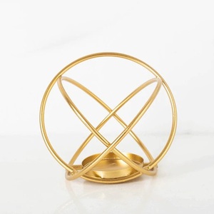 Hot Selling Unique Geometric Design Metal Candle Holder for Home Decor and Christmas Elegant Christmas Candle Stand - Product Image 5