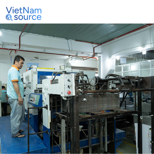 Boîte à vêtements imprimée personnalisée de haute qualité-Carton solide-Conçu pour les détaillants de mode et les emballages d'exportation du Vietnam - Product Image 4