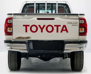 Toyota Hilux HI 2.7L Intérieur blanc Marron 4 cylindres Moteur essence/gazoline 4 roues motrices Volant à gauche Siège en tissu Caméra 360° - Product Image 5