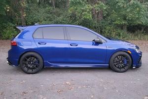 Volkswagen Golf R 2024, 315 ch, moteur 4 cylindres turbocompressé, transmission intégrale, système de différentiel croisé XDS - Product Image 4