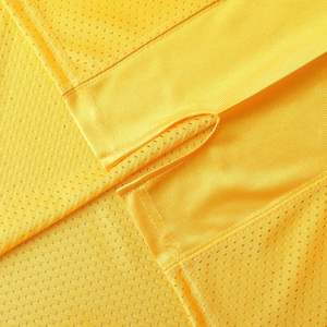 โรงงานผลิตชุดฟุตบอล Tradeem Sports รับผลิตแบบ OEM สำหรับทีมสโมสร จัดจำหน่ายทั่วโลก โซนสั้น น้ำหนักเบา - Product Image 6