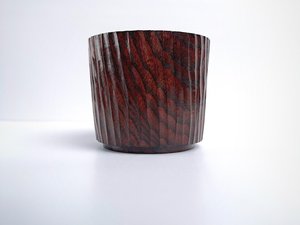 Tasse à thé en bois traditionnelle faite à la main, bois naturel massif, tasse à thé ou à café, produit durable pour les boissons - Product Image 5