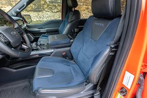 FORD F-150 RAPTOR 2023 USADO, Volante a la Izquierda/Derecha - Product Image 3