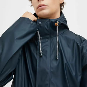 เสื้อกันฝนผ้ายีนส์มีซิปแห้งเร็วมีฮู้ดผ้าโพลีเอสเตอร์100% กันน้ำออกแบบได้ตามต้องการมีโลโก้ได้ตามต้องการ - Product Image 5