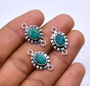 Connecteur à double boucle plaqué argent antique et plaqué or 18 carats émeraude 24X13mm NC93 pour la fabrication de bijoux - Product Image 3