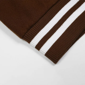 Chaqueta Bomber Varsity Vintage de alta calidad de lona transpirable de talla grande con relleno de algodón estampado sólido estilo informal de invierno a la venta - Product Image 4