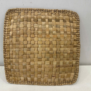 แผ่นรองจานทำจากผักตบชวา รูปทรงสี่เหลี่ยมหรูหรา เป็นมิตรกับสิ่งแวดล้อม - Product Image 4