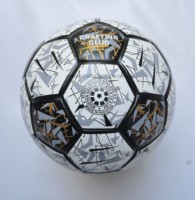 CRAFTING CLUB Ballon de football Freestyle Signature Imperfect, Ballon artistique Freestyle, Thermocollé, Écologique, Chambre à air en butyl haute performance