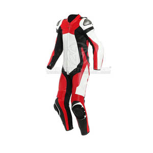 Traje de cuero de moto con forro extraíble y cremalleras YKK fuertes Protección completa Traje de cuero de moto - Product Image 1