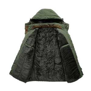 Chaqueta de bombardero de invierno personalizada de calidad superior Unisex con personalización disponible Chaqueta acolchada de burbujas de invierno para deportes al aire libre - Product Image 4