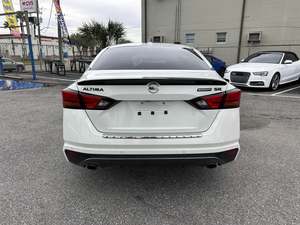 Usado cuidadosamente usado 2022 Nissan Altima - Product Image 4