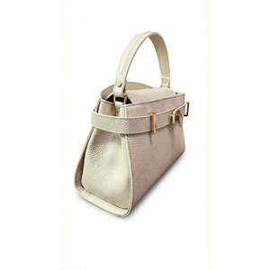 Bolso Estructurado en Piel Genuina Dollaro - Beige - Cierre Sencillo con Botón y Broche - Asa de Piel - Hecho en Italia - Art. 26044 - Product Image 2