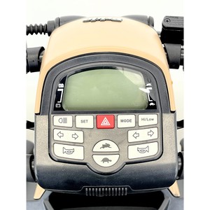 Pride Ranger (2023) - Scooter Todoterreno de Alta Resistencia de 8 MPH, Autonomía de 24 Millas, Totalmente Reacondicionado, Baterías Nuevas, Color Beige para Personas con Discapacidad - Product Image 2