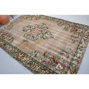 Alfombra Turca de 6.2x9 pies, Alfombra Vintage Grande, Alfombra con Bordes Marrones y Verdes - Product Image 1