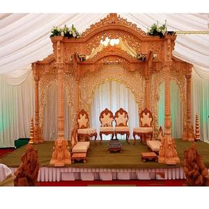 Mandap de Boda de Madera Estilo Mayur de Aspecto Tradicional, Decoración de Mandap Grande para Bodas del Sur de la India, Nuevo Mandap de Boda Interior para Irlanda - Product Image 1