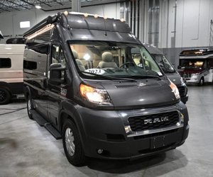 MINT Classe B 2023 Thor Motor Coach SCOPE 18A POP | Camping-car | Caravane | Remorque de voyage | VR - Product Image 1