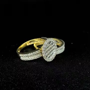 Bague de doigt de luxe personnalisée avec 10K Lab Grown Round Diamond Hip Hop Ring pour unisexe porter à un prix abordable - Product Image 4