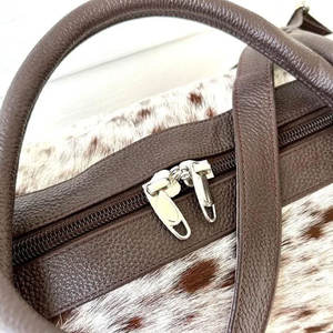 Sac de sport en cuir de vachette léger de haute qualité avec fermeture à glissière Logo imprimé personnalisé vente en gros Weekender Sport Style - Product Image 5