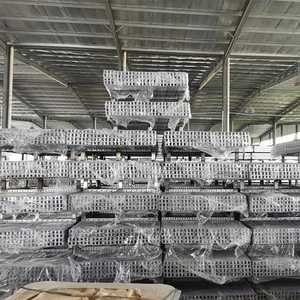 1-5/8 "X 1-5/8" Canal de puntal de metal de calibre 12 de acero galvanizado con soporte de pared de Marco IMC ranurado de 10 pies Unistrut - Product Image 4