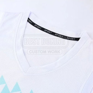 Kit de uniforme de baloncesto personalizado para liga escolar con opciones de logotipo de número de nombre conjunto de uniforme de baloncesto de dos piezas - Product Image 2