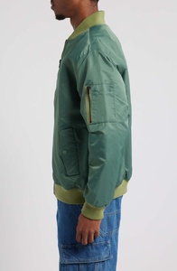 Chaqueta de poliéster 100% satinado de alta calidad con logotipo personalizado, chaquetas de bombardero de satén de vuelo MA1 para hombre - Product Image 5