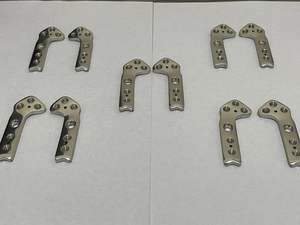 Placas de bloqueo ortopédicas veterinarias 10 piezas TPLO 3,5mm longitud 60 derecha e izquierda - Product Image 6