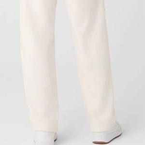 Pantalones atléticos de alto rendimiento: transpirables, absorbentes de humedad para entrenamientos intensos - Product Image 2